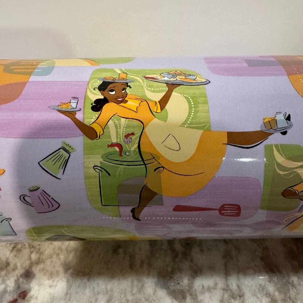 DISNEY TIANA CERAMIC ROLLING PIN-EPCOT INTERNATIONAL FOOD AND WINE FESTIVAL - Picture 2 of 10